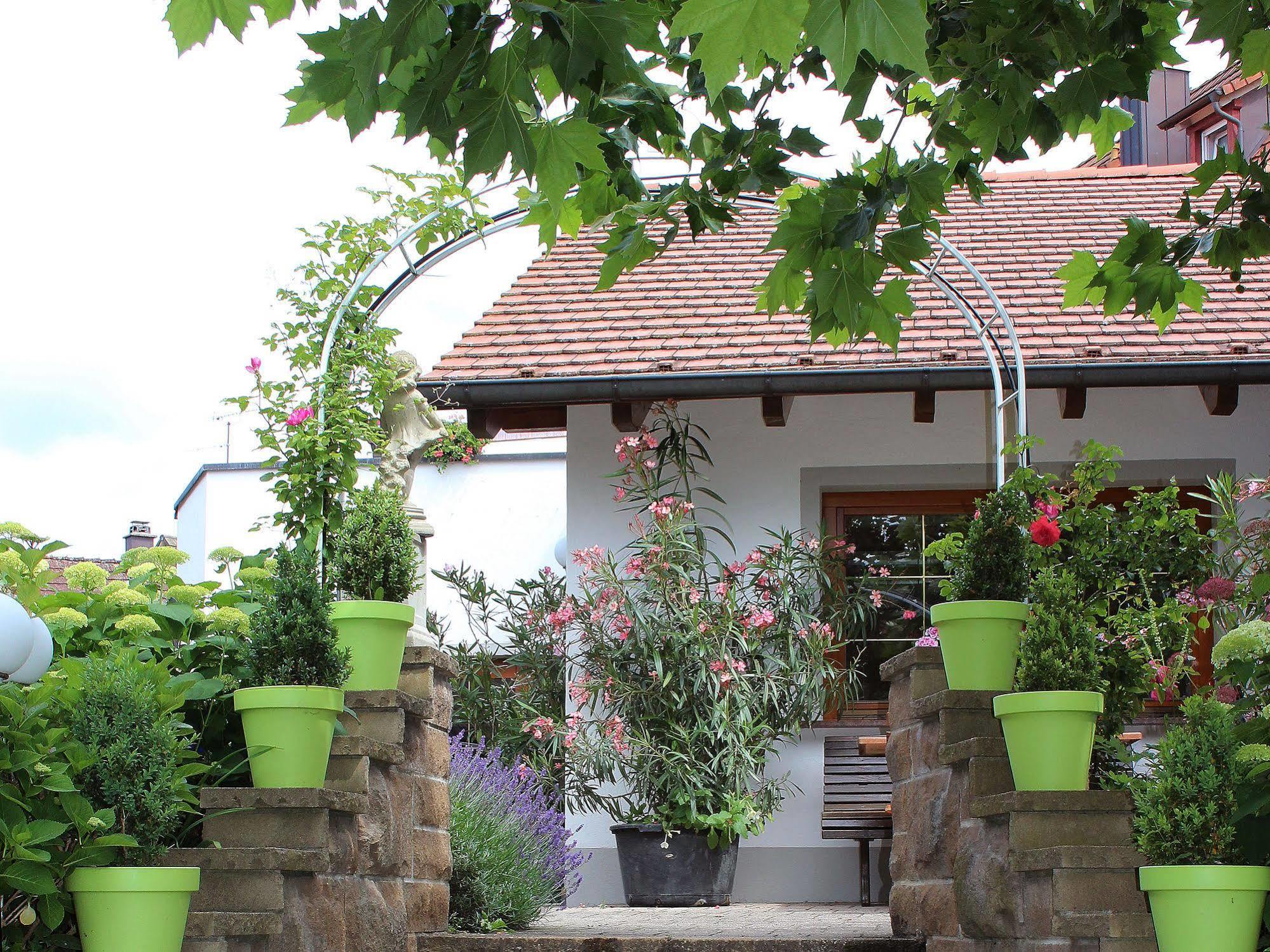 Gasthof Adler ซาเลม ภายนอก รูปภาพ